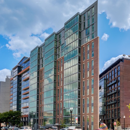 Exterior of luxury Washington DC apartment - Pinnacle Apartments